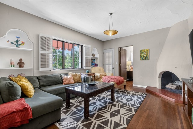 Image 15 of 42 For 4631 Ladera  