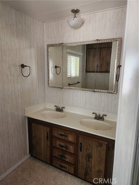 Detail Gallery Image 28 of 33 For 5181 Royal Oaks, Oroville,  CA 95966 - 2 Beds | 2 Baths