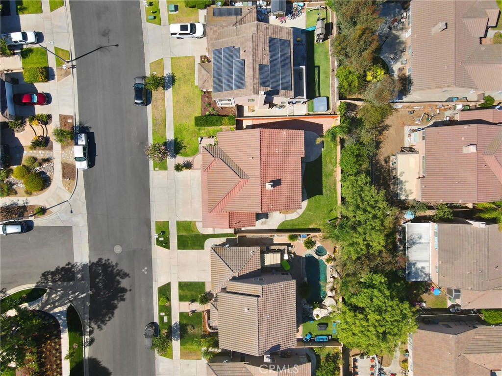 https://media.crmls.org/medias/40fa2c2e-e008-40b5-ad47-4b95f60d688c.jpg?preset=X-Large