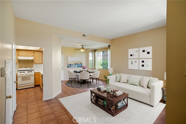 4311 Paramount Boulevard, Pico Rivera CA: https://media.crmls.org/medias/40fa8ca1-70cb-444a-ad05-eb9b96f6df2b.jpg