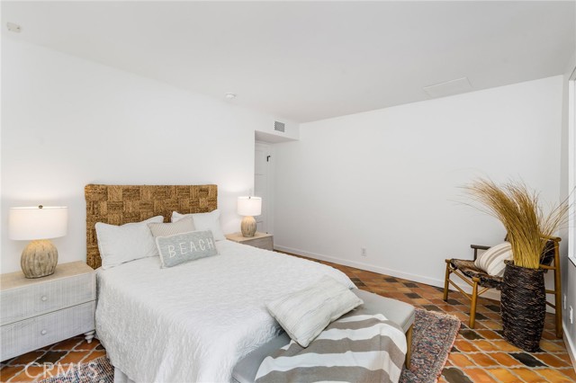 24743 Vantage Point Terrace, Malibu CA: https://media.crmls.org/medias/40fcf3e4-c744-4638-b4d0-d659bfdf990a.jpg