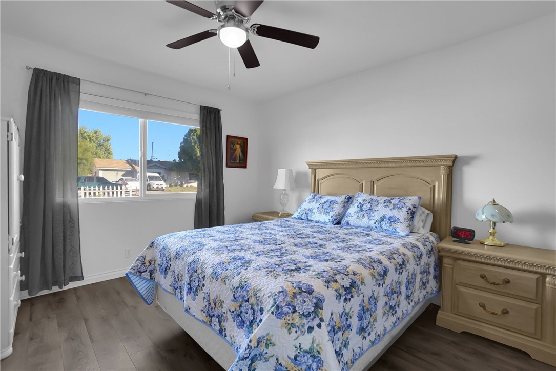 Detail Gallery Image 11 of 15 For 26061 Lawton Ct, Hemet,  CA 92544 - 2 Beds | 2 Baths