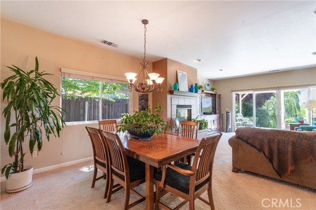 403 Montebello Oaks Drive, Paso Robles CA: https://media.crmls.org/medias/40fdecd3-22c1-479b-997c-93d72a157a90.jpg