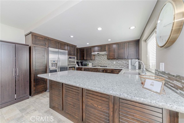 19 Las Cruces, Irvine CA: https://media.crmls.org/medias/40feddb3-7728-4518-bd85-41744e2314d9.jpg