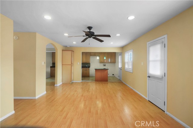 Detail Gallery Image 11 of 23 For 4819 Halison St, Torrance,  CA 90503 - 3 Beds | 2 Baths