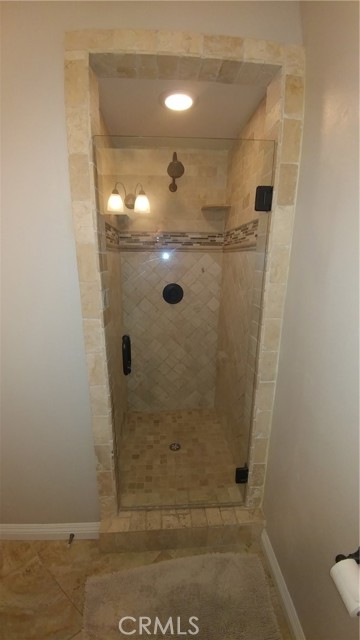 12700 Newport Avenue, Tustin CA: https://media.crmls.org/medias/4101a48e-98e2-4265-a766-a17009d1925e.jpg