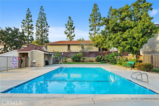 Detail Gallery Image 39 of 39 For 3088 Gladstone St #4,  Pomona,  CA 91767 - 2 Beds | 1 Baths