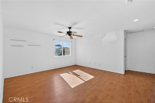 Detail Gallery Image 21 of 45 For 28504 Old Coach Ct Ct, Saugus,  CA 91390 - 5 Beds | 3 Baths