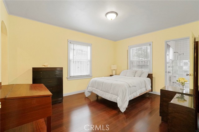 531 W Arbutus Street, Compton CA: https://media.crmls.org/medias/4102e46f-3445-47e3-833f-e369f74ac80f.jpg