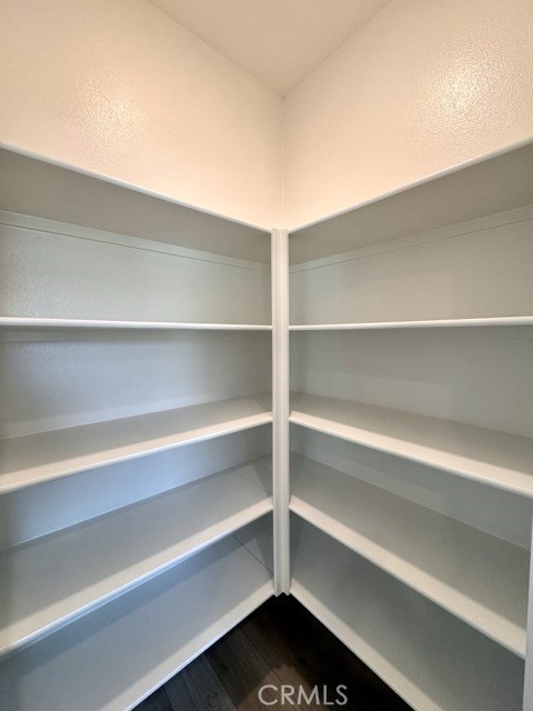 Detail Gallery Image 14 of 44 For 19401 Brush Creek Ave, Lake Elsinore,  CA 92532 - 4 Beds | 3 Baths