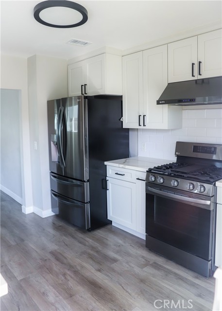 Detail Gallery Image 10 of 39 For 1130 Wesley, Pasadena,  CA 91104 - 3 Beds | 3 Baths