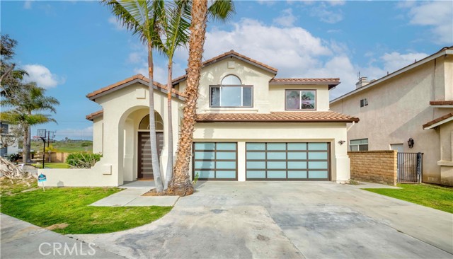 5338 S Chariton Avenue, Ladera Heights CA: https://media.crmls.org/medias/41037c28-acd1-4baf-a8ab-32a7e0cfa052.jpg