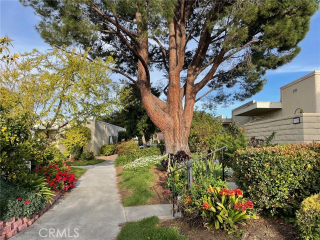 Detail Gallery Image 13 of 13 For 2192 E via Mariposa #D,  Laguna Woods,  CA 92637 - 2 Beds | 1 Baths