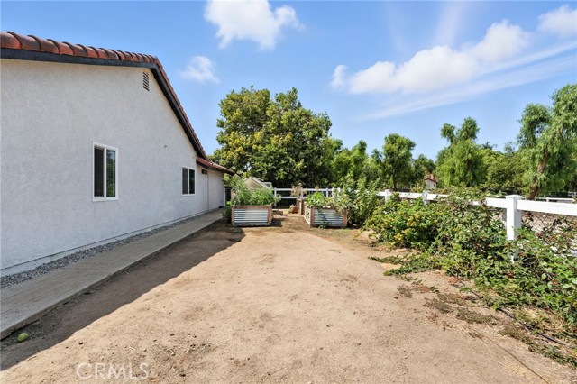 Detail Gallery Image 38 of 75 For 17940 Copper Queen Ln, Perris,  CA 92570 - 8 Beds | 3/1 Baths