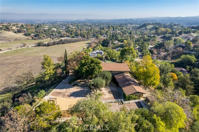 Detail Gallery Image 36 of 36 For 24971 Kit Carson Rd, Hidden Hills,  CA 91302 - 6 Beds | 3/1 Baths