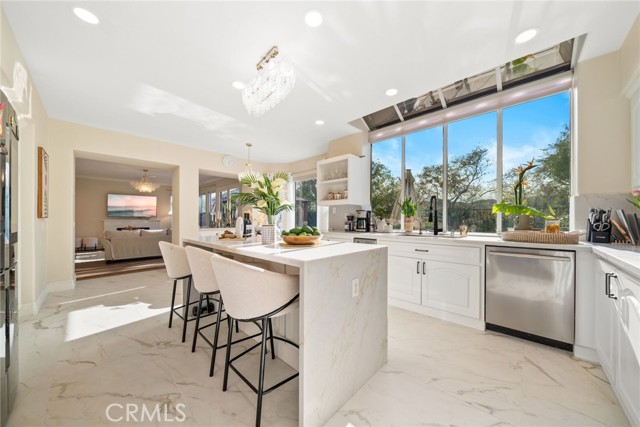 15 Pebble Beach, Coto de Caza CA: https://media.crmls.org/medias/4105794a-2a67-4513-8bcd-ab72abb0cb69.jpg