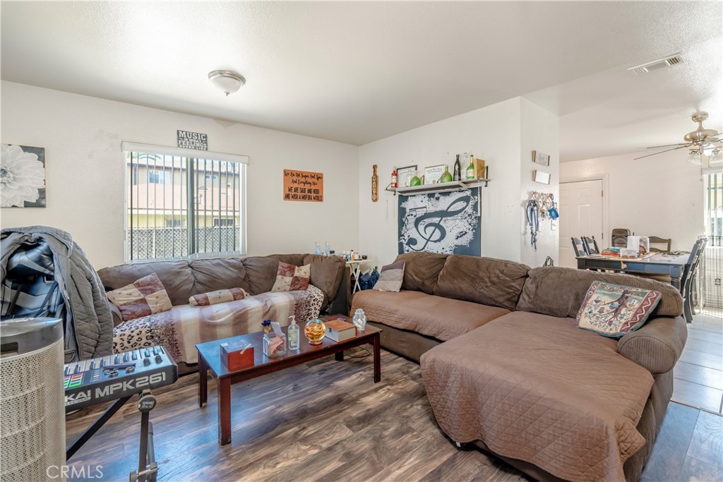 MLS #SB25119093 img 6