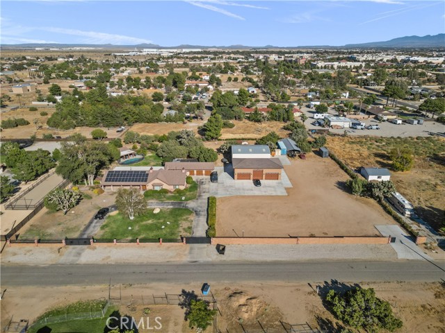 Detail Gallery Image 25 of 32 For 40052 18th St, Palmdale,  CA 93551 - 4 Beds | 4 Baths