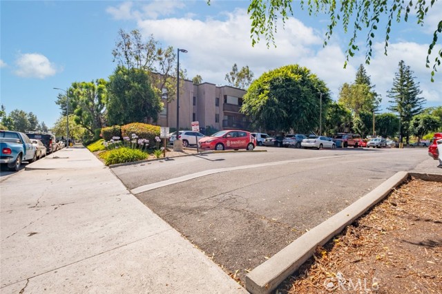 Detail Gallery Image 35 of 37 For 22100 Burbank Bld 138d,  Woodland Hills,  CA 91367 - 2 Beds | 2 Baths