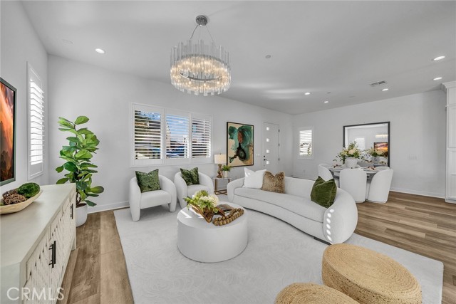 Detail Gallery Image 10 of 65 For 446 Chorus, Irvine,  CA 92618 - 4 Beds | 4 Baths