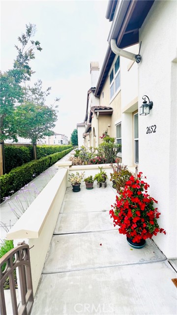 Detail Gallery Image 16 of 34 For 2652 W Madison Cir, Anaheim,  CA 92801 - 2 Beds | 2/1 Baths