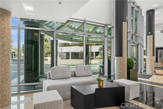 3141 Michelson Drive, Irvine CA: https://media.crmls.org/medias/41082002-1b07-4515-9c2a-68983750da1b.jpg