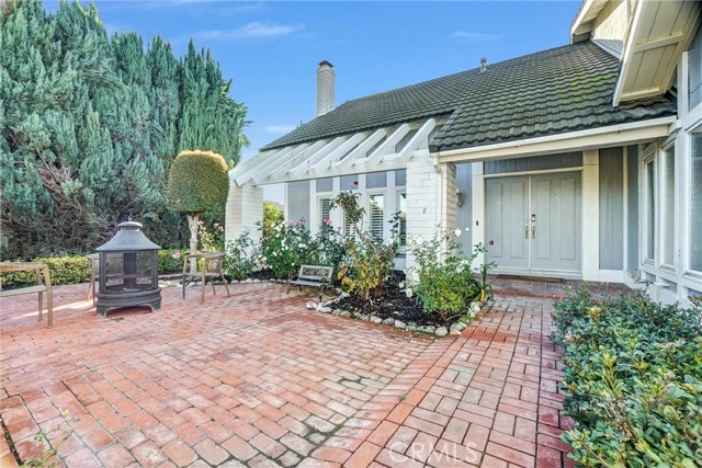 Detail Gallery Image 3 of 39 For 338 Purdy, Placentia,  CA 92870 - 4 Beds | 4 Baths