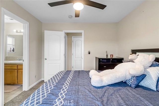 Detail Gallery Image 29 of 41 For 4729 W Cornell, Fresno,  CA 93722 - 4 Beds | 3 Baths