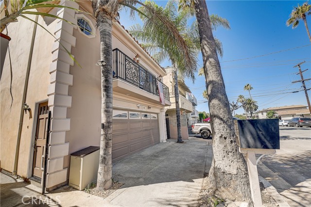 207 N Cabrillo Avenue, San Pedro, CA, 90731 207 N Cabrillo Avenue, San Pedro, CA, 90731