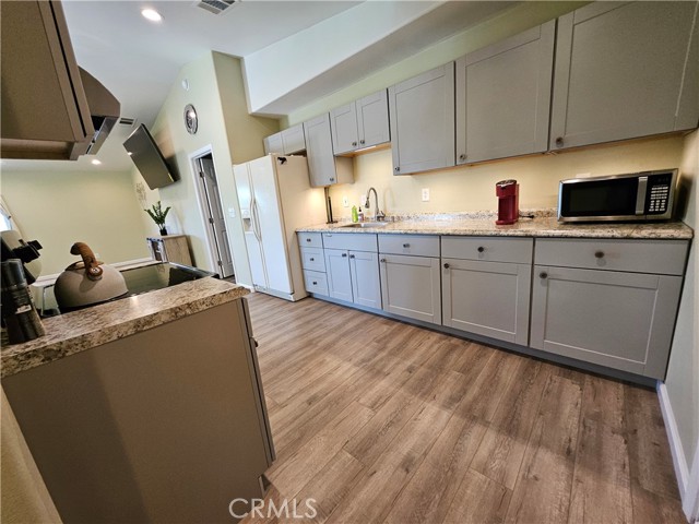 Detail Gallery Image 14 of 22 For 7749 Highland Ave, Citrus Heights,  CA 95610 - 1 Beds | 1 Baths