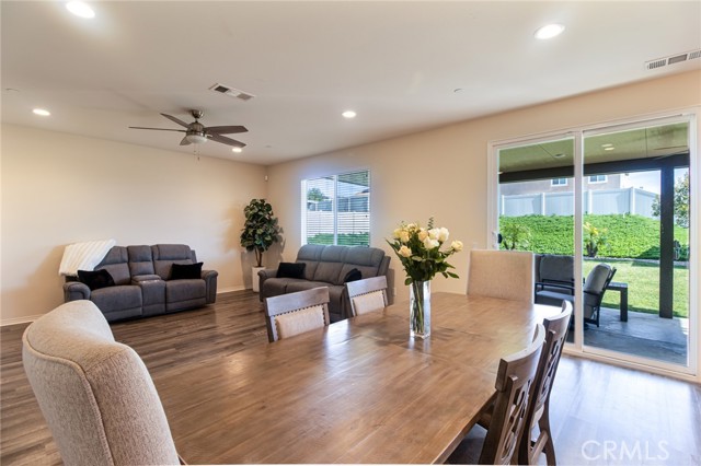 Detail Gallery Image 12 of 34 For 14216 Tuscany Pl, Beaumont,  CA 92223 - 5 Beds | 3 Baths