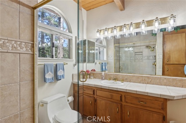 Detail Gallery Image 19 of 35 For 24571 Albrun Dr, Crestline,  CA 92325 - 4 Beds | 3 Baths