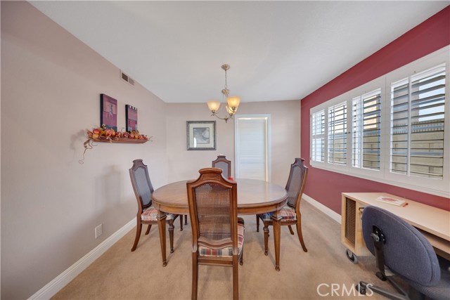 Image 12 of 45 For 5156 Edgemont