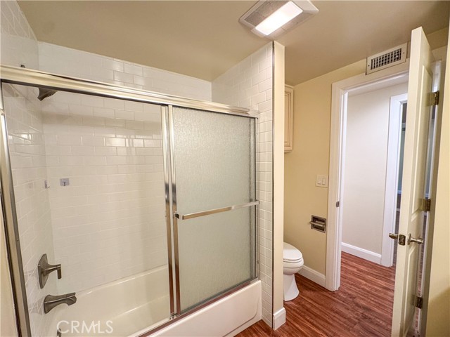 Detail Gallery Image 13 of 27 For 12162 Bradford, Granada Hills,  CA 91344 - 3 Beds | 2/1 Baths