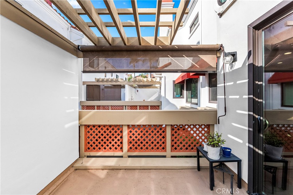 MLS #OC25270158 image #23