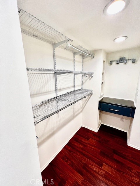 Detail Gallery Image 13 of 29 For 22040 Gault St #24,  Canoga Park,  CA 91303 - 2 Beds | 2 Baths