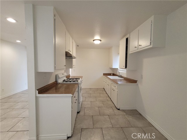 26853 9th Street, Highland CA: https://media.crmls.org/medias/41110a92-a8cf-4609-9bd1-6a7b81b82b09.jpg