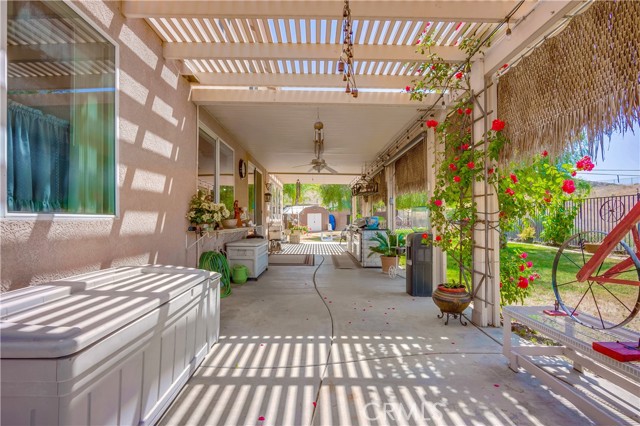 3828 Agave Court, Perris CA: https://media.crmls.org/medias/41110b94-9340-4c2b-8339-d2fa4eedb6ee.jpg
