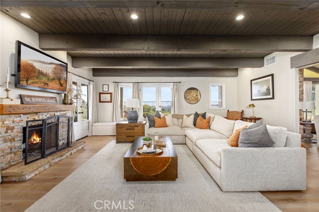 4 Golden Meadow Lane, Fallbrook CA: https://media.crmls.org/medias/411116b9-d2eb-482c-9359-2dcbf108d409.jpg