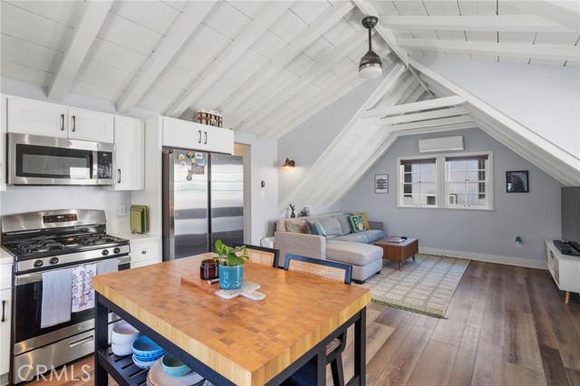 Detail Gallery Image 32 of 68 For 6514 E Ocean Bld, Long Beach,  CA 90803 - – Beds | – Baths