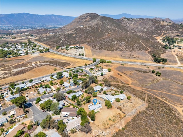 33310 Homestead Lane, Wildomar CA: https://media.crmls.org/medias/4112a7eb-c809-4f3e-be23-2e8e700be2d0.jpg