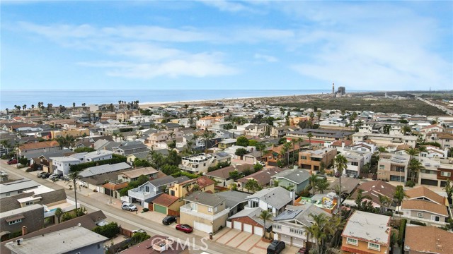 Detail Gallery Image 1 of 1 For 5135 Surfrider Way, Oxnard,  CA 93035 - 3 Beds | 2/1 Baths