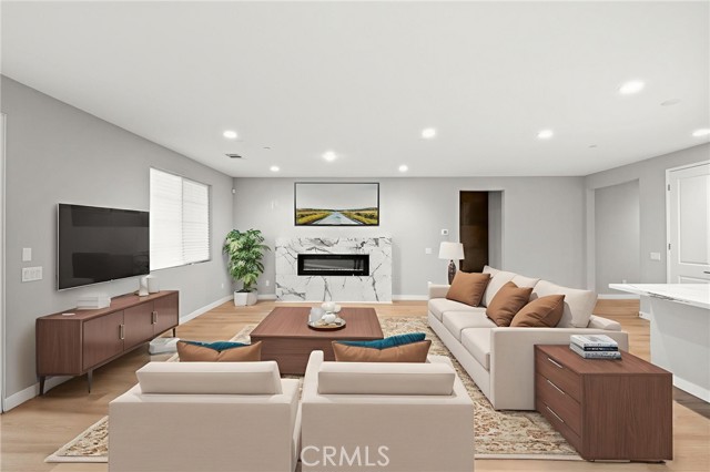 Image 27 of 60 For 431 Daniella Way