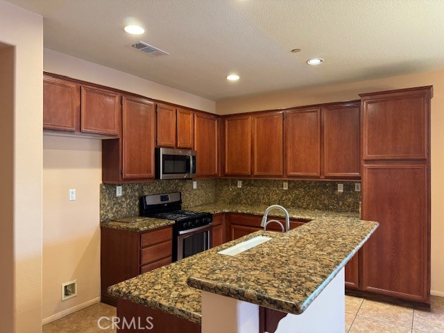 Detail Gallery Image 10 of 30 For 11012 Ragsdale Rd, Loma Linda,  CA 92354 - 3 Beds | 2/1 Baths