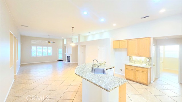 Image 4 of 30 For 7327 Cobble Creek Drive