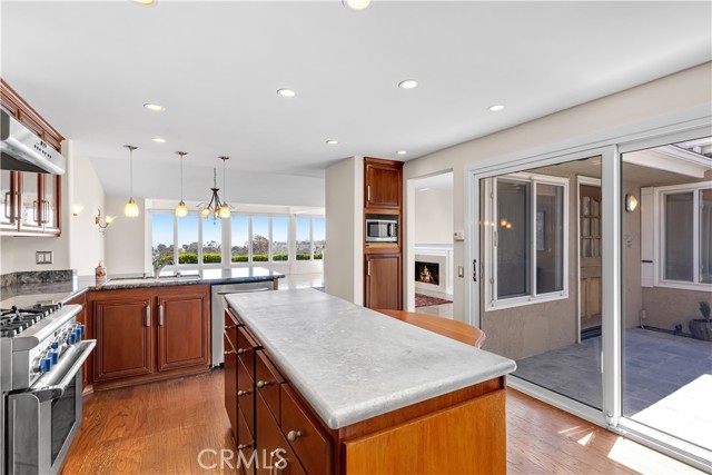 Detail Gallery Image 8 of 32 For 31262 Palma Dr, Laguna Niguel,  CA 92677 - 2 Beds | 2 Baths