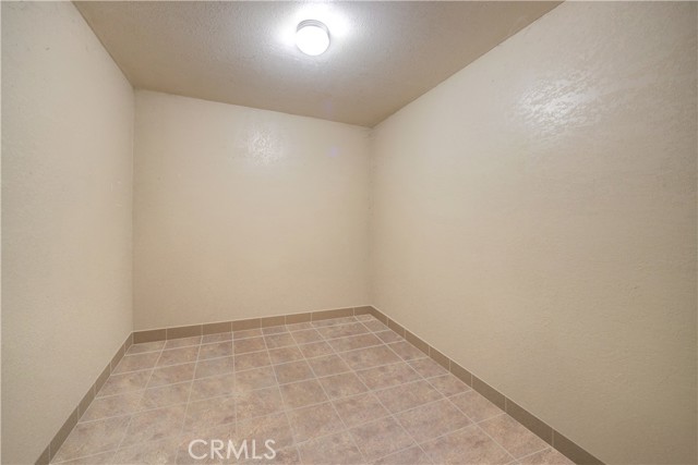 13765 Georgia Road, Santa Margarita CA: https://media.crmls.org/medias/4114ddb9-f70f-49ea-b947-d910ce08f6c1.jpg