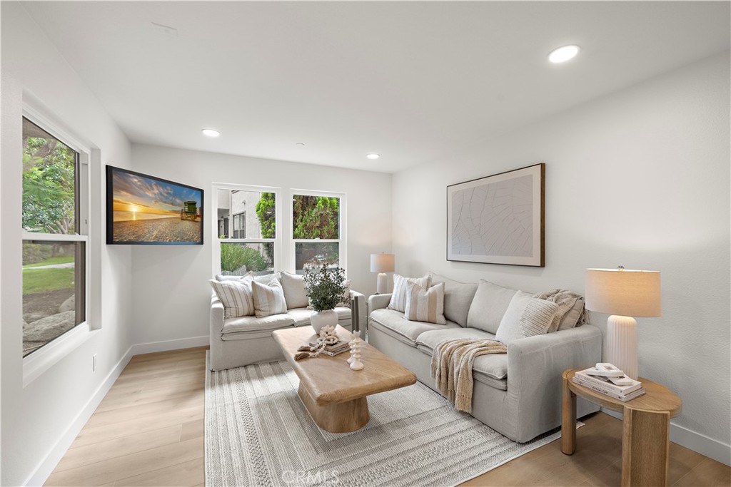 1052 Calle Del Cerro 711 - Photo 2