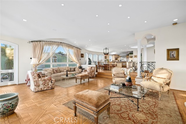 1201 E Balboa Boulevard, Newport Beach CA: https://media.crmls.org/medias/411545f8-175f-499d-984b-e96b99e36519.jpg