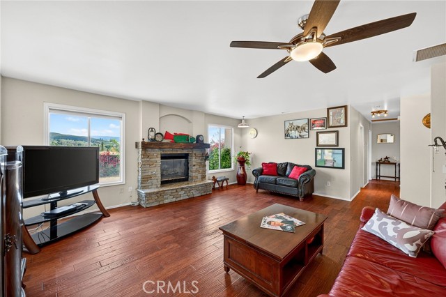 Detail Gallery Image 24 of 65 For 39775 Calle Bellagio, Temecula,  CA 92592 - 3 Beds | 2 Baths